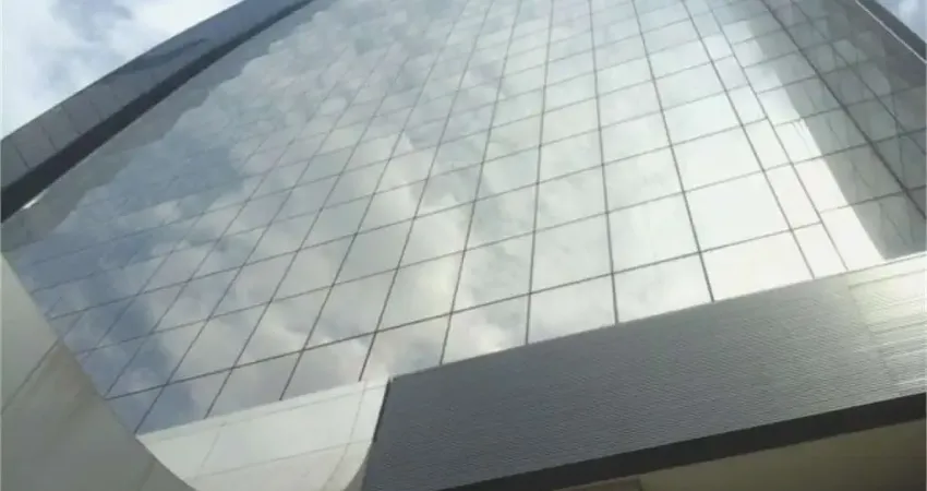 Sala comercial em empreendimento premiado!