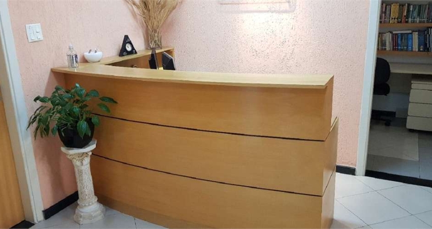 Sala Comercial com 92m² no Bairro da Consolação