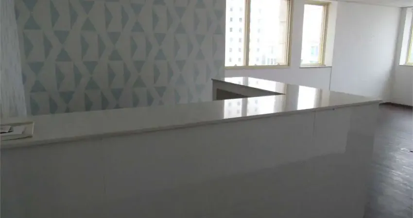Dois conjuntos totalmente integrados com 100 m² e com 02 vagas de garagem