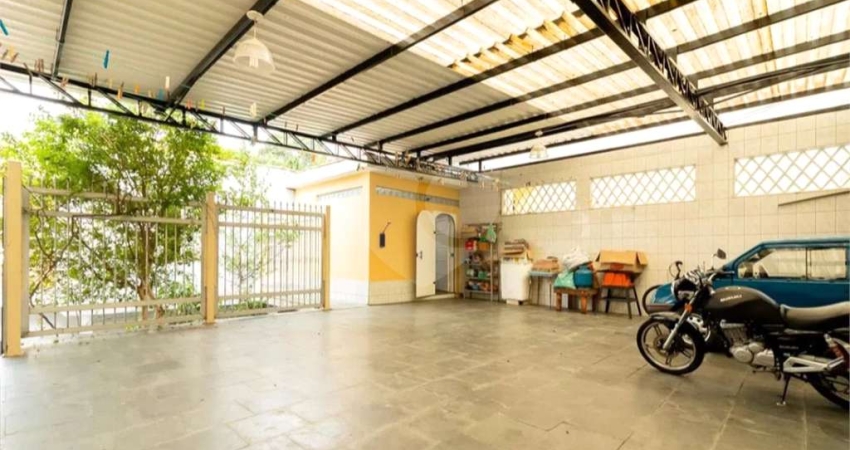Casa com 5 quartos à venda na Rua Mansur Yasbek, --, Vila Mariana, São Paulo
