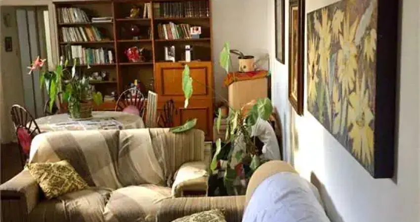 Apartamento em Excelente Localização em Pinheiros