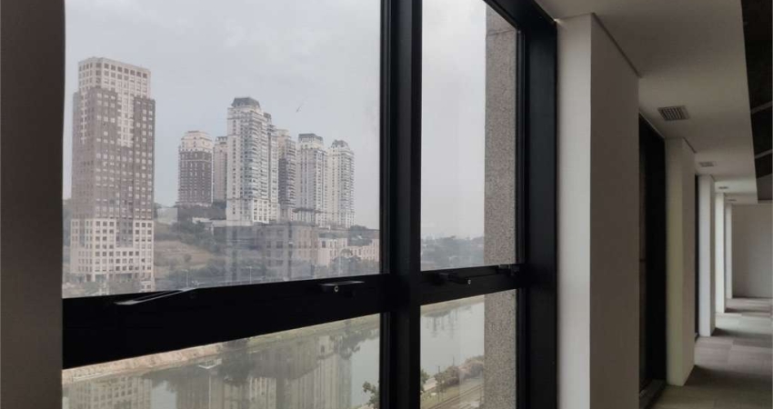 Comercial-São Paulo-SANTO AMARO | Ref.: REO605541