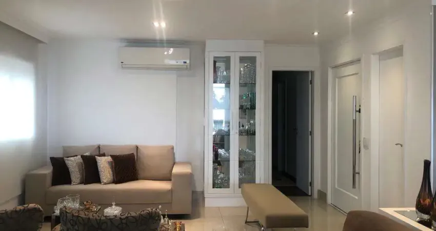 Apartamento  com 170m2, 3 suítes, lavabo,  varanda gourmet integrado a cozinha , e 4 vagas +deposito
