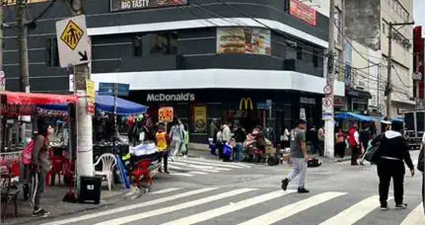 Salão comercial para Locação na Lapa, São Paulo.