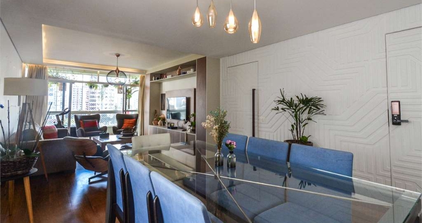 Apartamento à Venda Moema Pássaros- 4 quartos, 1 suíte, 2 vagas