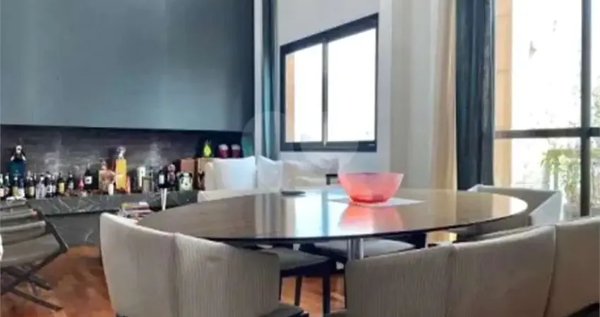 Cobertura com 2 Quartos á venda, 178m², 02 vagas - Jardim Paulista