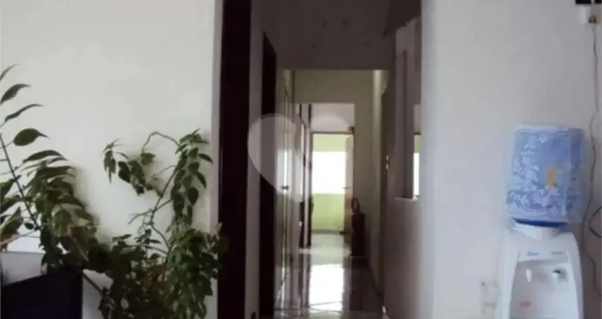 Prédio à venda na Rua Guarau, --, Planalto Paulista, São Paulo