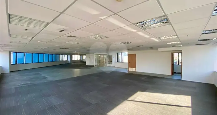 Conjunto Comercial unificado com 137,32 m² em Jardim Europa.