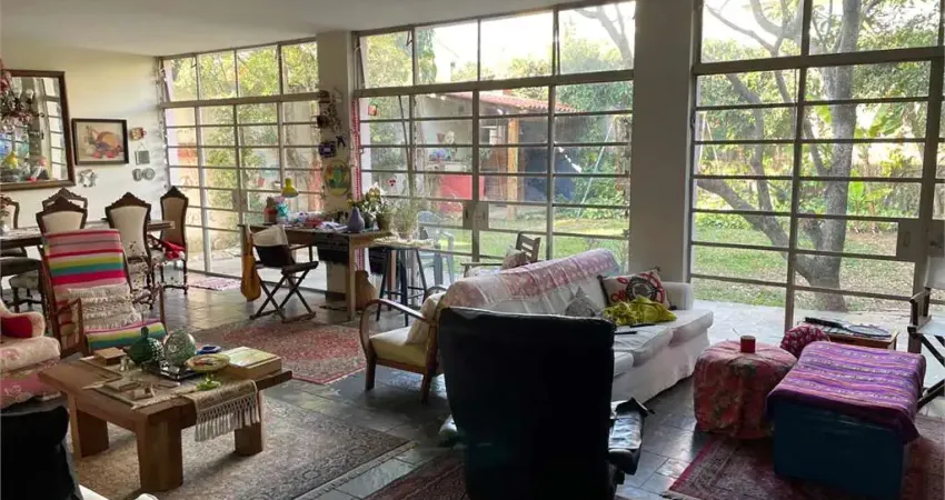 Casa com 3 quartos à venda na Rua Livi, --, Vila Madalena, São Paulo