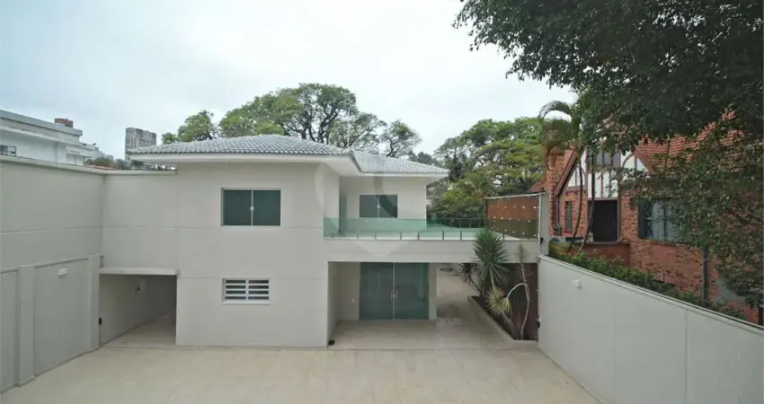 Jardim América  Sobrado novo Jardim América - Rua Atlântica