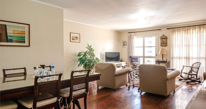Apartamento á venda no Jardim Paulista 3 quartos 1 suíte lazer com piscina e 1 vaga
