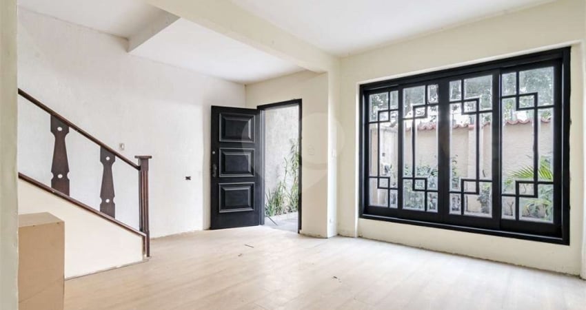 Casa com 3 quartos à venda na Rua Apiacás, --, Perdizes, São Paulo