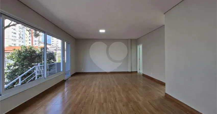 Casa com 3 quartos à venda na Rua José Marti, --, Saúde, São Paulo