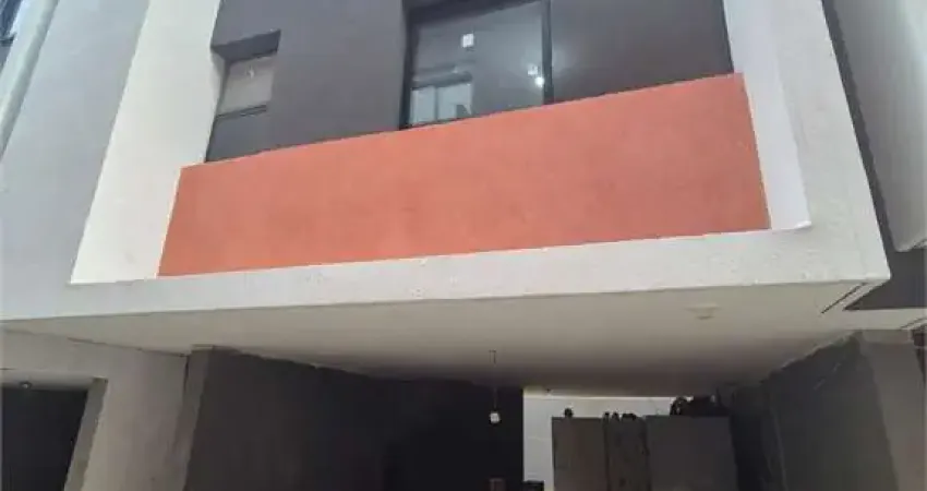 Casa em condomínio fechado com 3 quartos à venda na Rua Ourânia, --, Vila Madalena, São Paulo