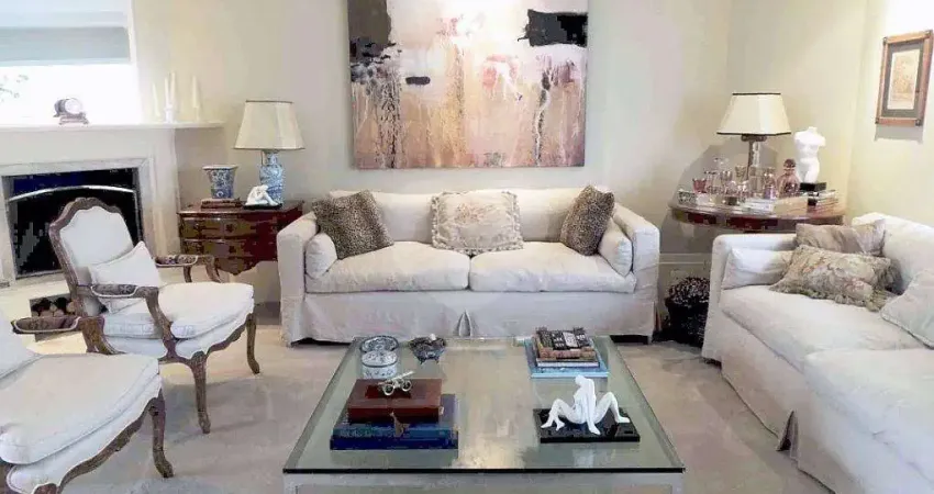 Apartamento  com 220 m² 4 quartos e 4 vagas