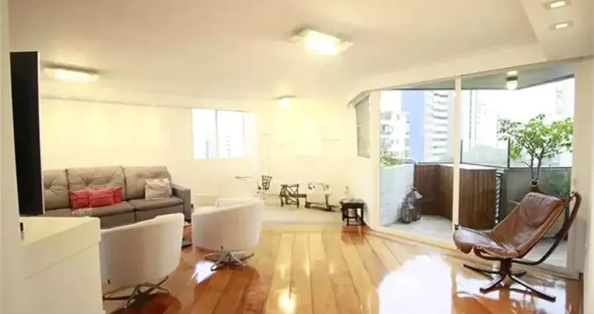 Apartamento com 4 quartos à venda na Avenida Chibarás, --, Moema, São Paulo