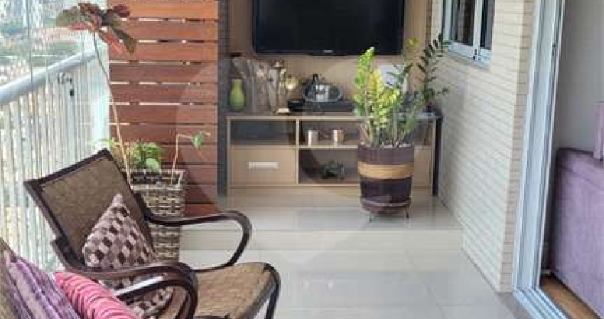 Apartamento 114m² na Vila Gumercindo - 2 suites, escritorio, varanda gourmet, 2 vagas