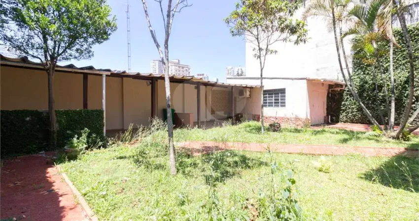 Casa para uso comercial ou residencial na Aclimação