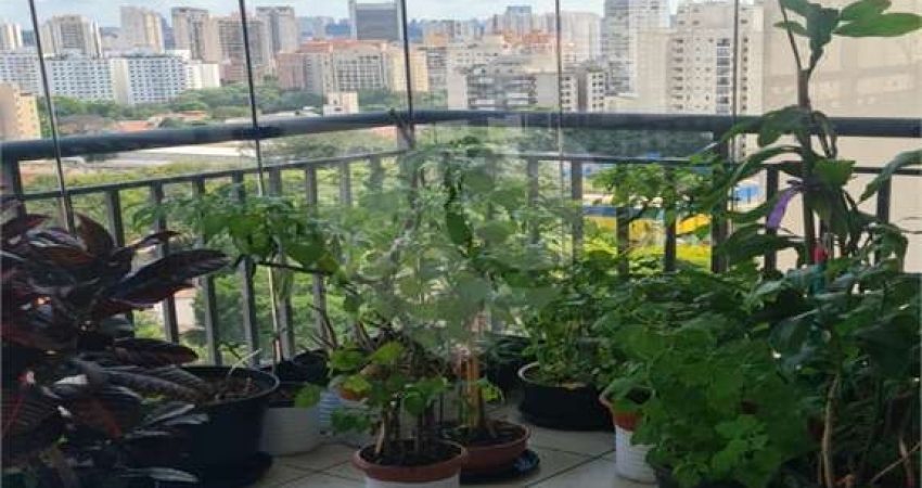 Apartamento com 3 quartos à venda na Rua Belchior de Azevedo, --, Alto da Lapa, São Paulo