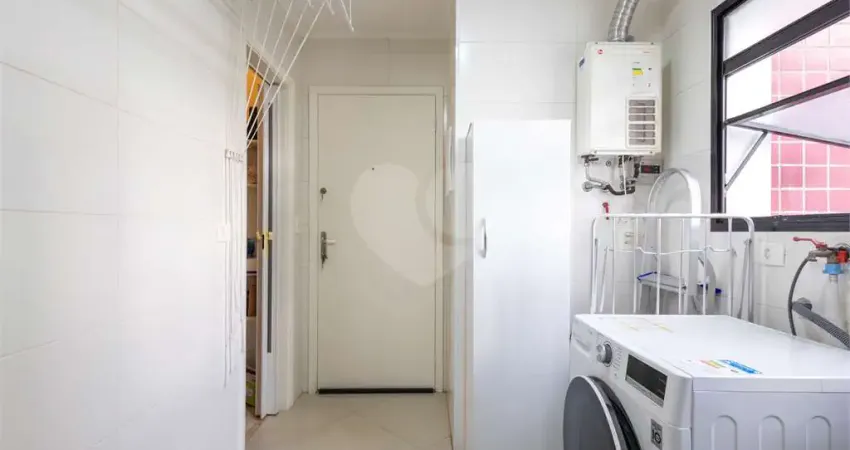 Apartamento à venda com 3 dormitórios em moema na melhor localização