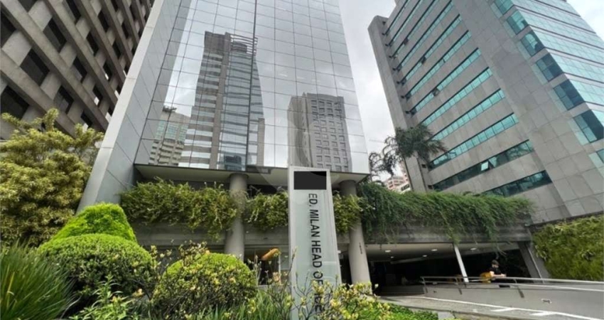 Laje Coorporativa de 385,00 m² e 8 Vagas em Excelente Condições em Condomínio Completo.
