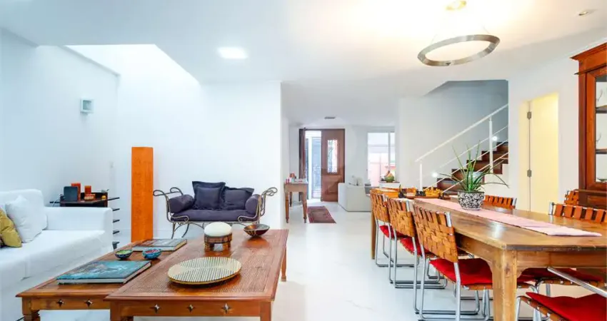 Casa vila nova conceição com 3 suítes, 3 dormitório, 2 escritórios e 3 vagas...