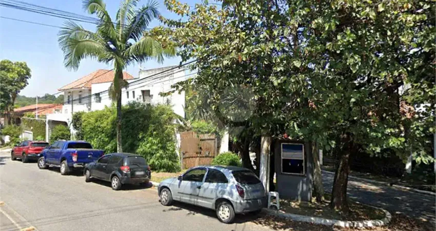 Sobrado no Brooklin | 180 m² | 4 Dormitórios | 3 Vagas