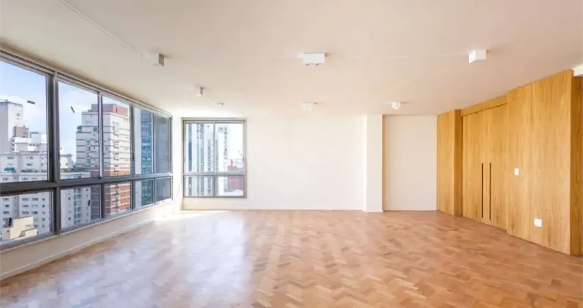 Alto padrão nos jardins! apartamento a venda, reformado, 3 suites e 3 vagas, andar alto com vista permanente.