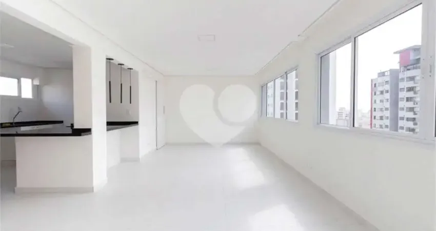 Apartamento à Venda nos Jardins com 2 Dormitórios e 2 Vagas