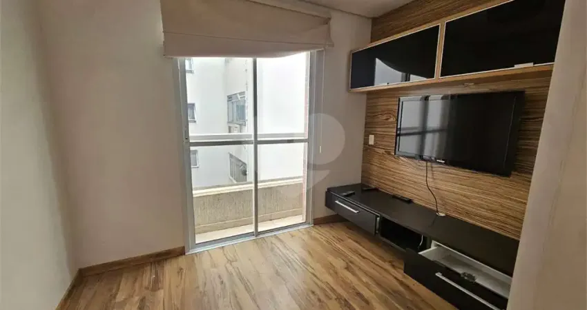 Cobertura Duplex em Pinheiros com 2 dormitorios , sendo 1 suíte e 1 VAGAS