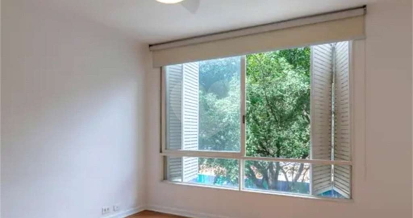 Apartamento com 2 quartos à venda na Avenida Sabiá, --, Moema, São Paulo