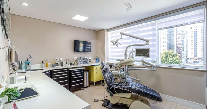 Sala comercial à venda na Rua Professor Artur Ramos, --, Jardim Europa, São Paulo