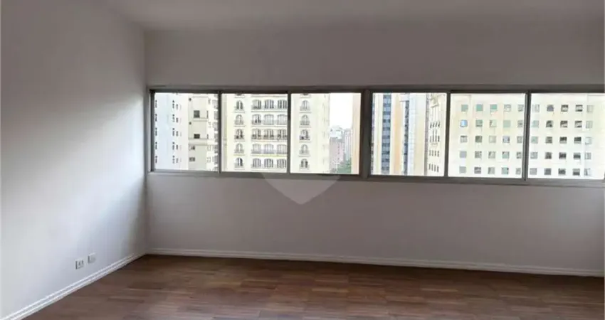 Apartamento com 3 quartos à venda na Alameda Lorena, --, Jardim América, São Paulo