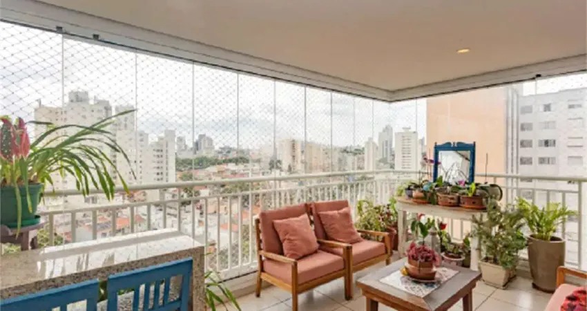 Apartamento à venda de 80m² com 2 dormitórios, 1 suite e 2 vagas