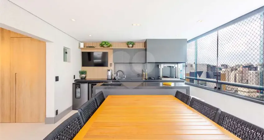 Cobertura duplex totalmente mobiliada e reformada para venda, localizado no bairro moema.