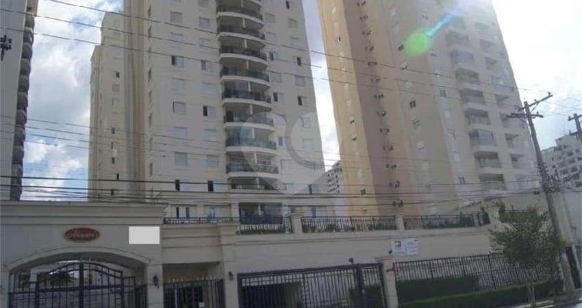 Apartamento recém reformado em frente à Futura Estação do Metrô SESC - Pompéia. Oportunidade Única.