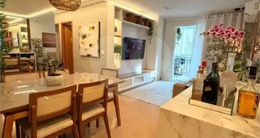 Apartamento recém reformado em frente à futura estação do metrô sesc - pompéia!