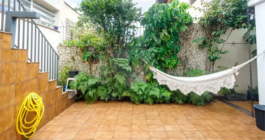 Casa com 4 quartos à venda na Rua Iraúna, --, Moema, São Paulo