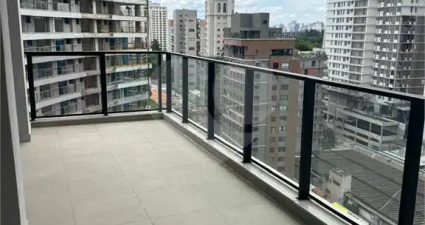 Duplex a venda com 02 quartos, 02 suítes, 02 vagas de garagens em moema