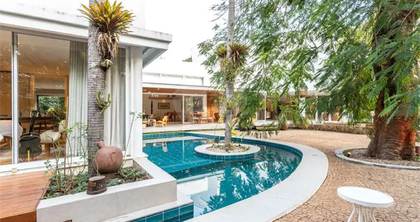 Casa alto padrão à venda no alto de pinheiros com 750m2 / 928m2 total 5 suítes 3 vagas