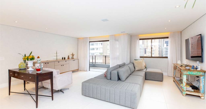 Apartamento à venda com 3 suítes, 3 vagas, 200m² no Jardim Europa