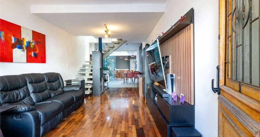 Casa com 3 quartos à venda na Rua Alexandrina Rosa, --, Campo Belo, São Paulo