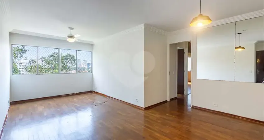 Apartamento com 3 dormitórios, 1 suíte, 1 vaga na vila olímpia