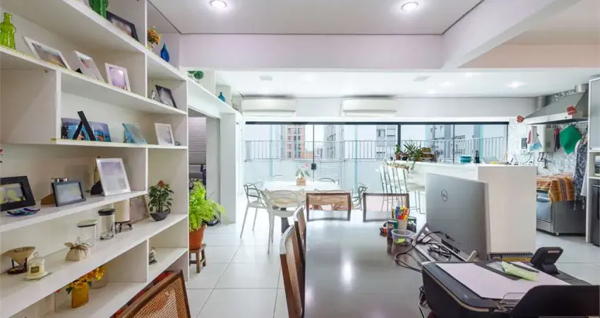 Cobertura em perdizes nobre  213  m2,  terraço e vista livre .3 vagas