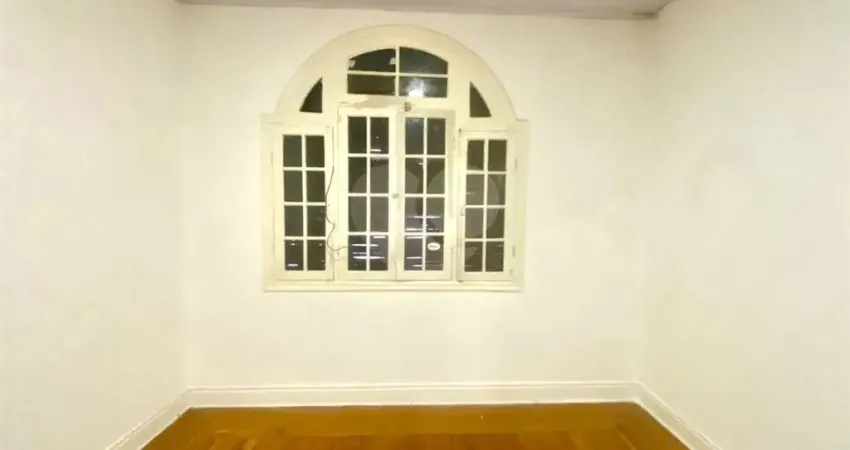 Casa com 6 quartos à venda na Rua Maria José, --, Bela Vista, São Paulo