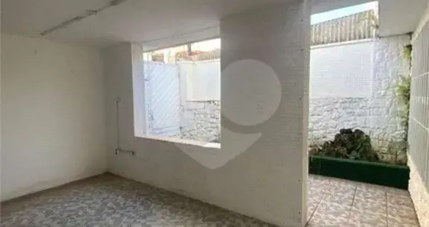 Casa com 7 quartos à venda na Rua Vicente Fernandes Pinto, --, Saúde, São Paulo