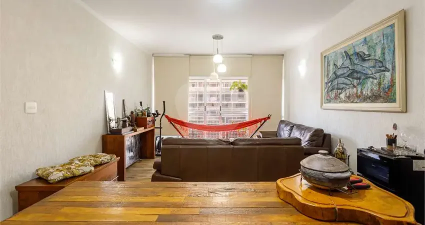 Apartamento na bela vista a venda com 3 dormitórios, totalmente ensolarado, sala dois ambientes e condomínio baixo,