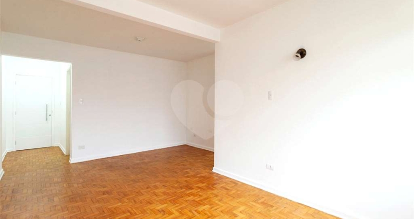 APARTAMENTO À VENDA NO JARDIM PAULISTA!