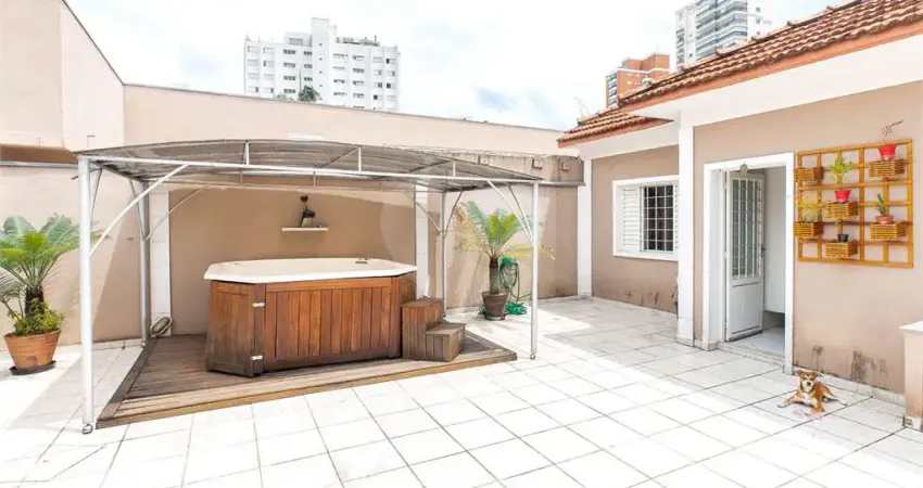 Casa comercial à venda na Rua Payaguas, --, Campo Belo, São Paulo