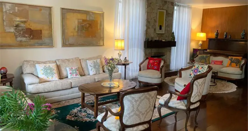 Casa com 4 quartos à venda na Avenida Piassanguaba, --, Planalto Paulista, São Paulo